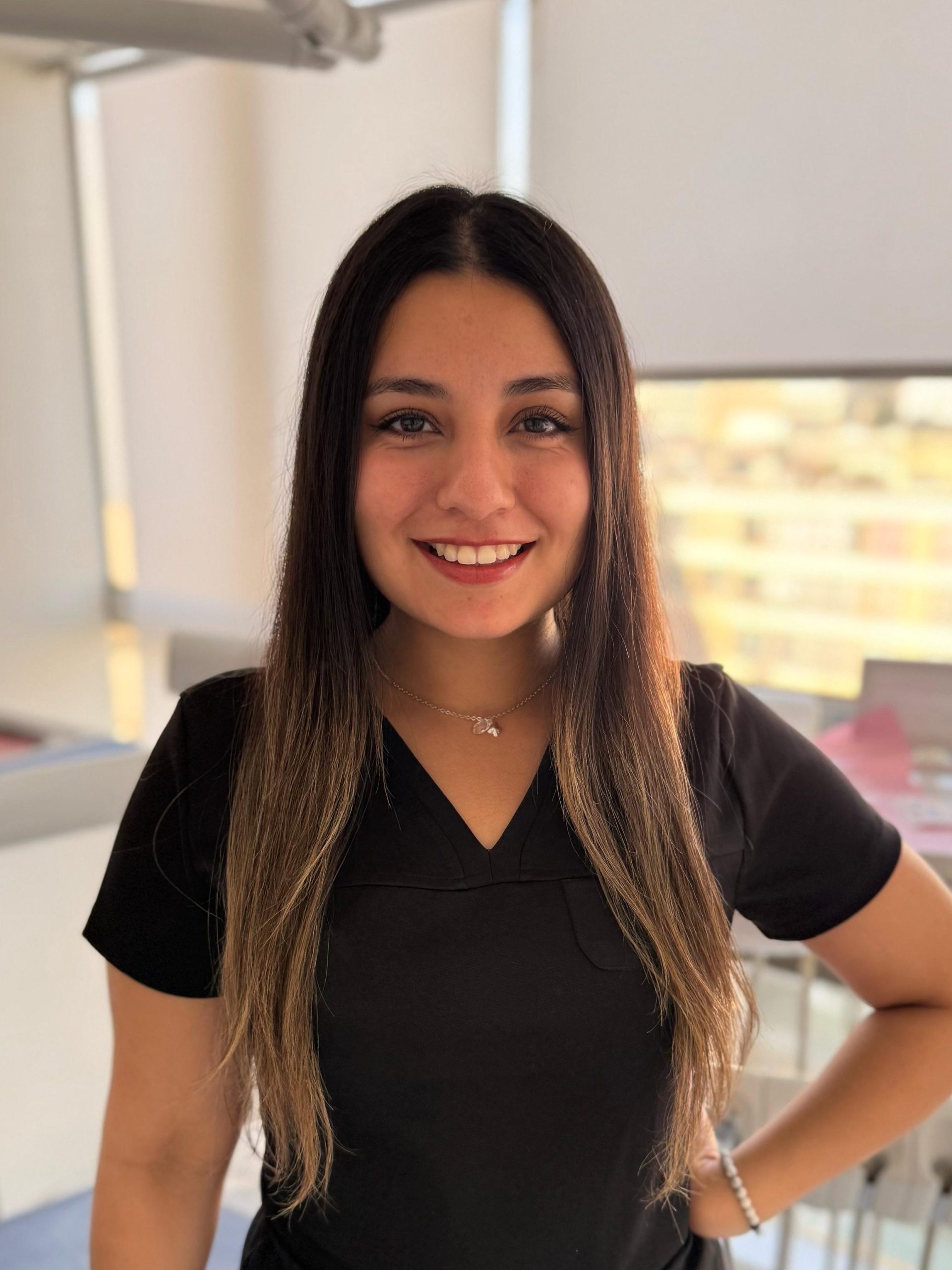 Dra. Florencia Tapia, cirujana dentista en Concón
